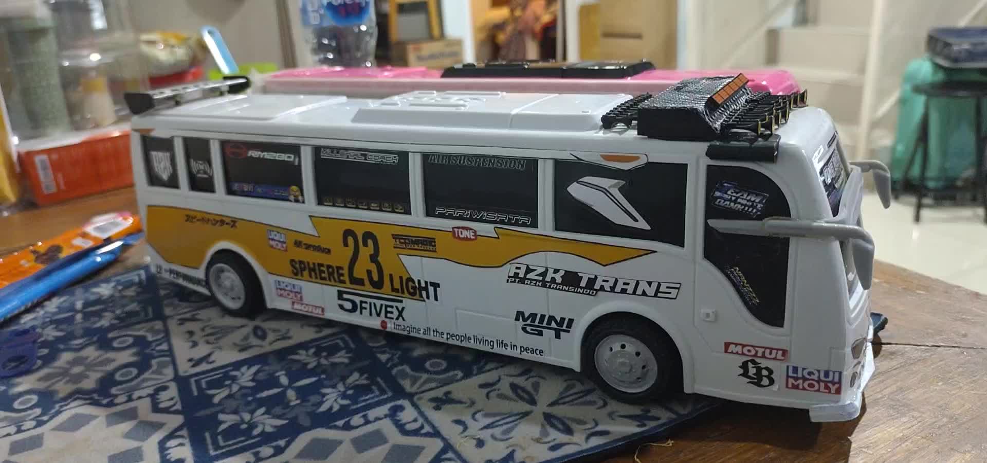 review image 0