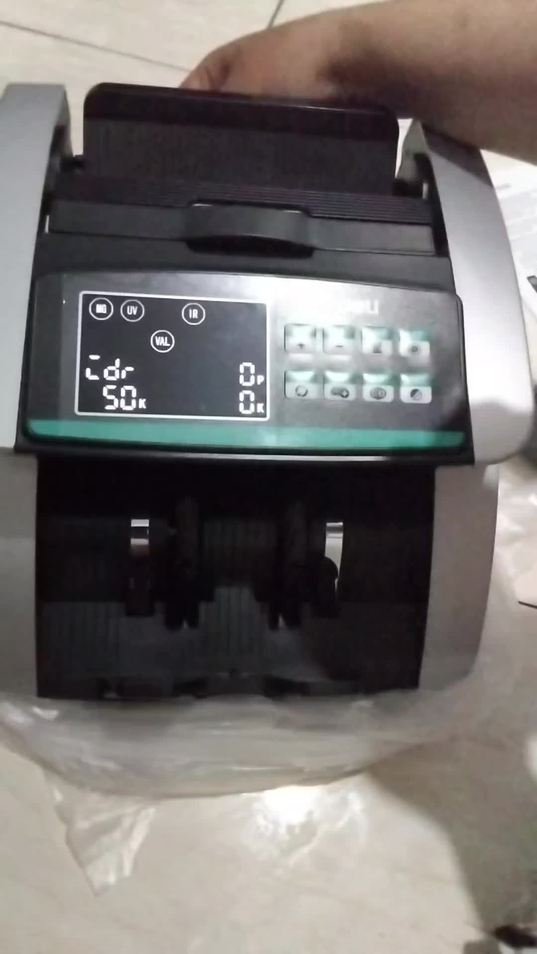 review image 0
