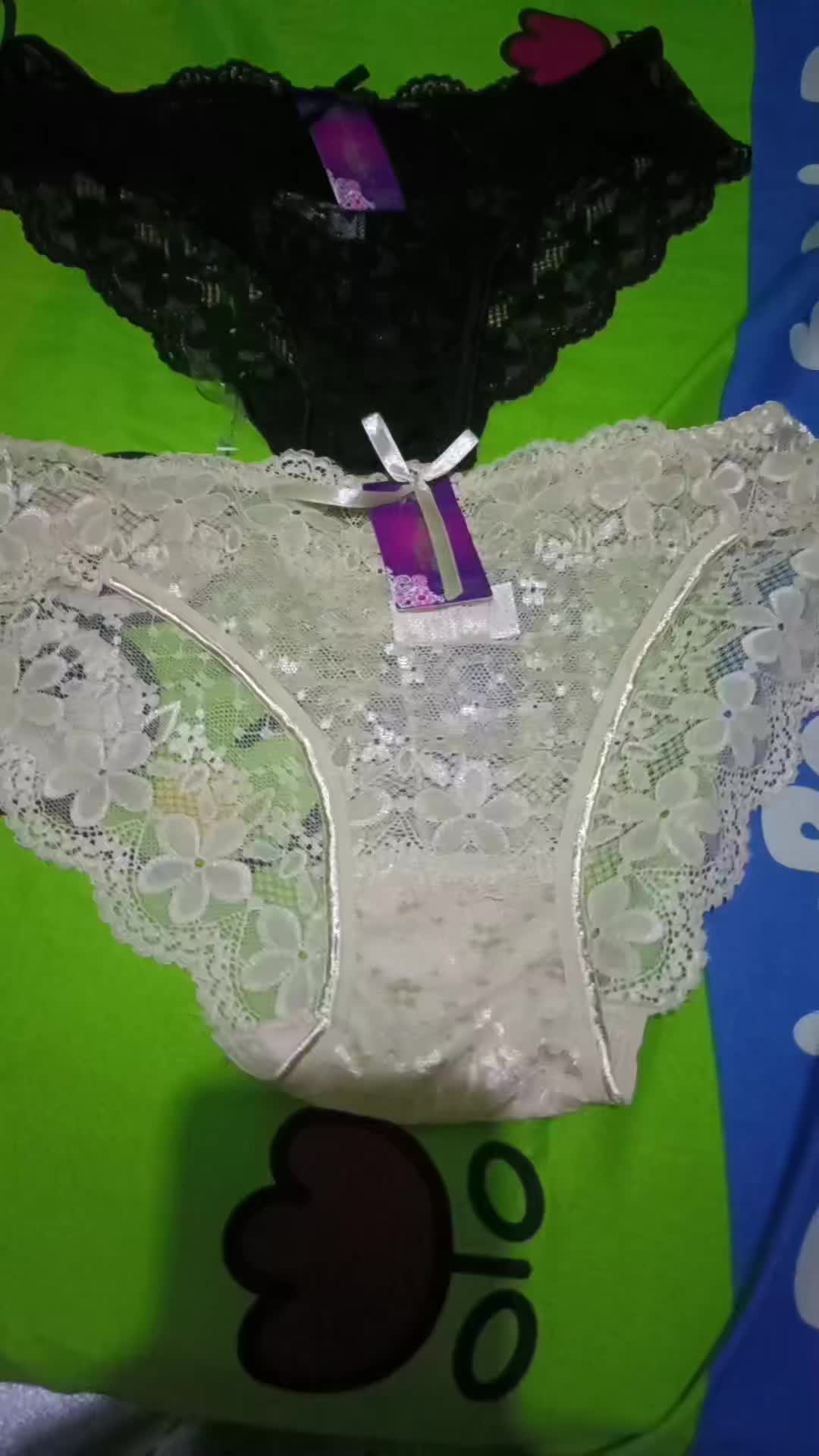 review image 0