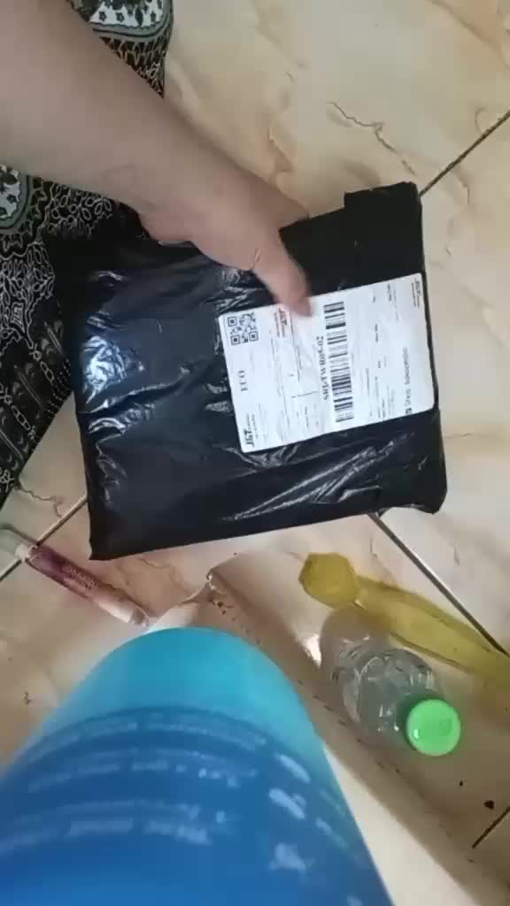 review image 0