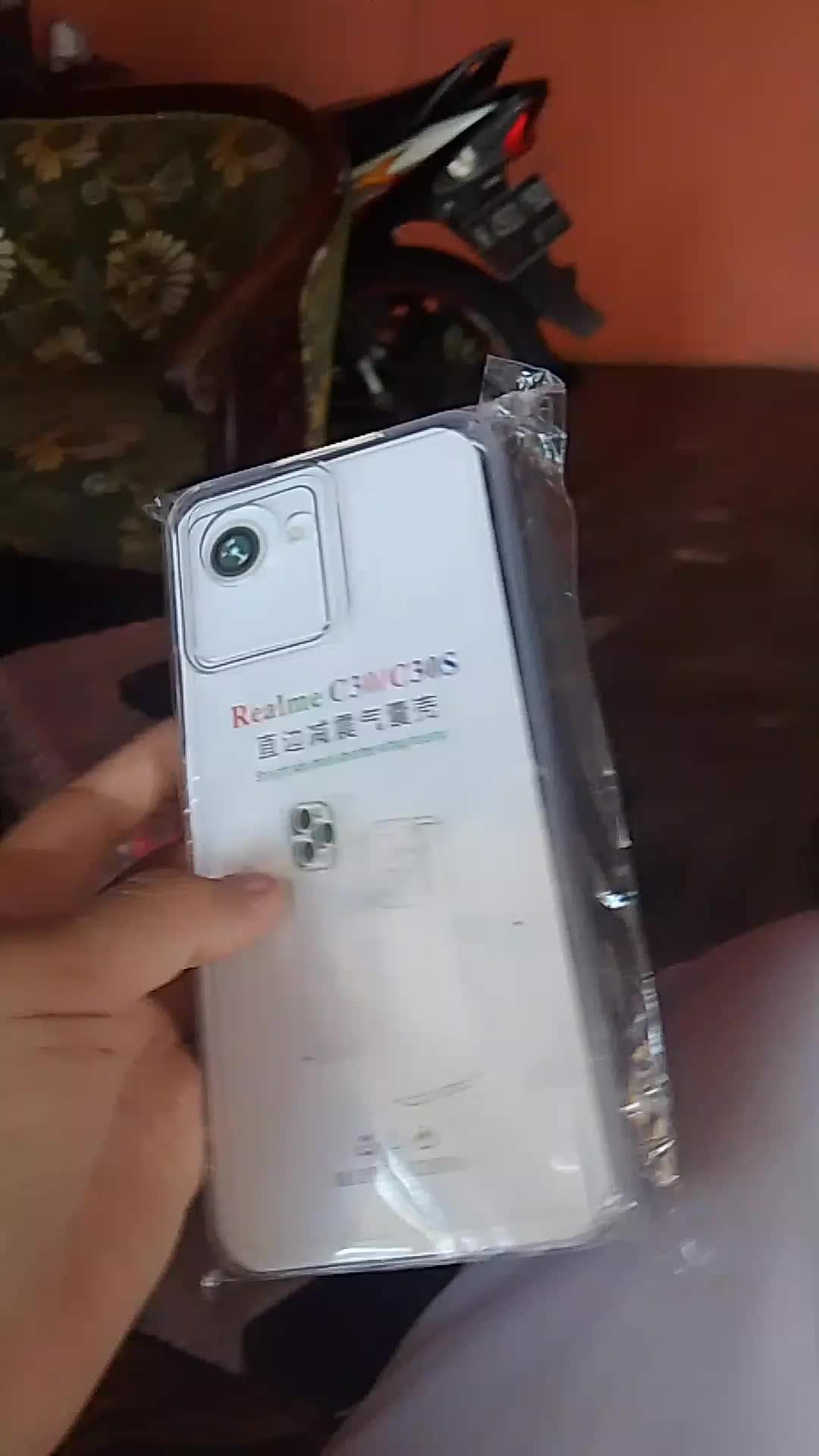 review image 0