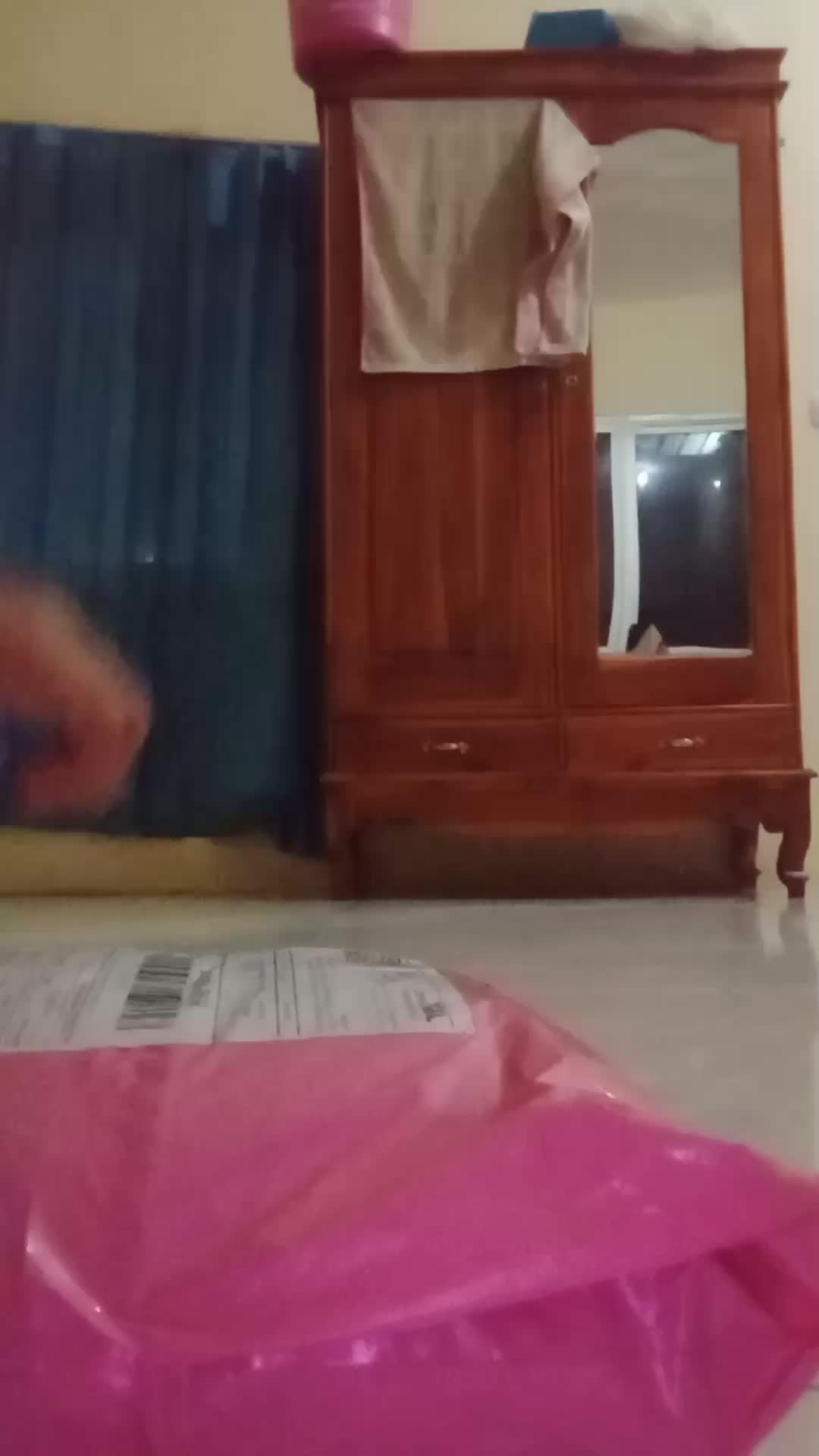 review image 0