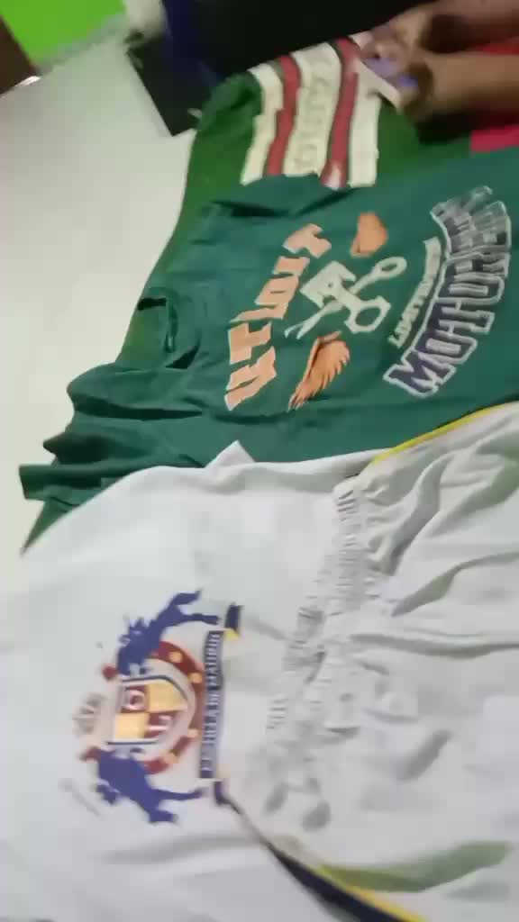 review image 0