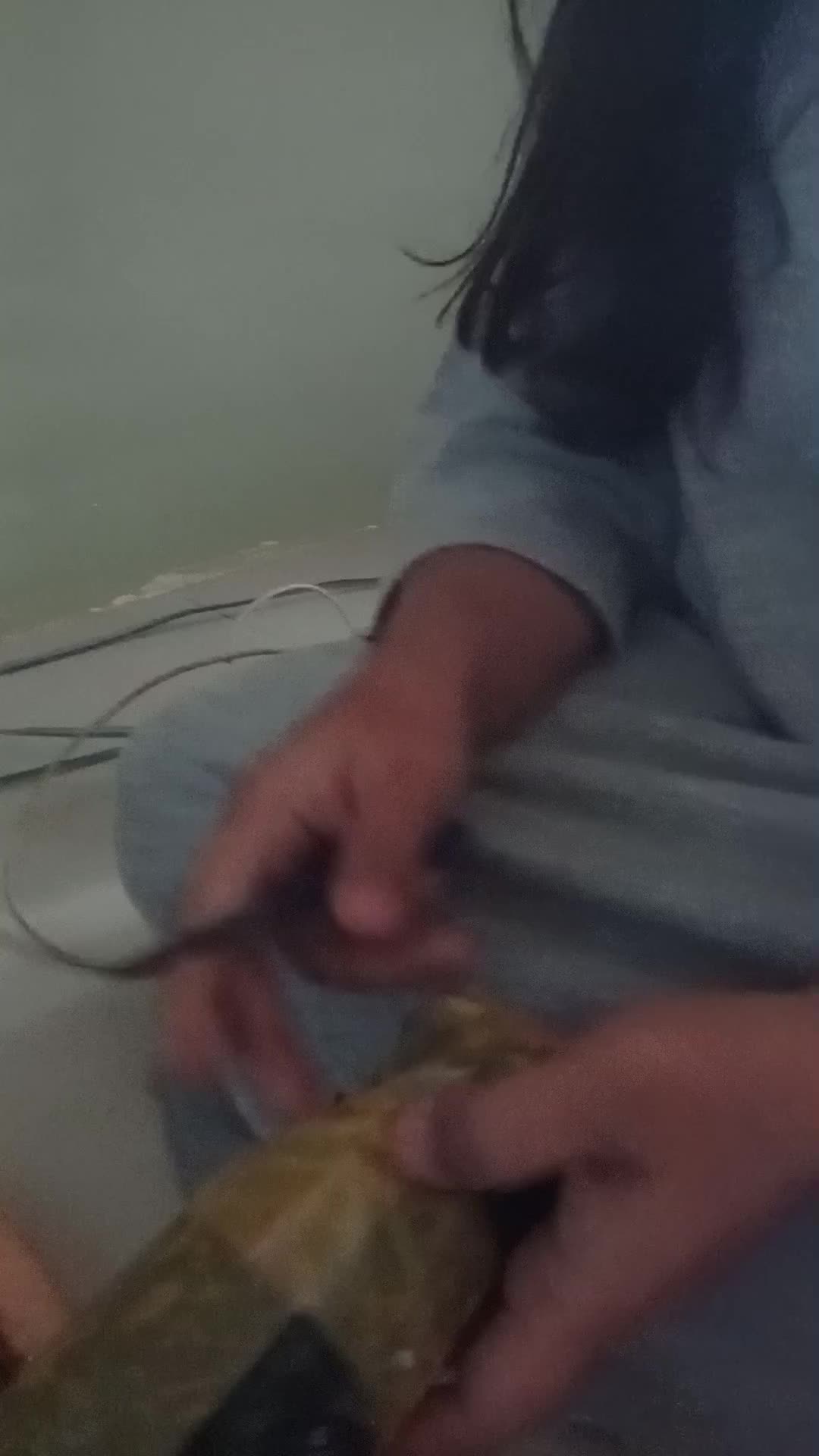 review image 0