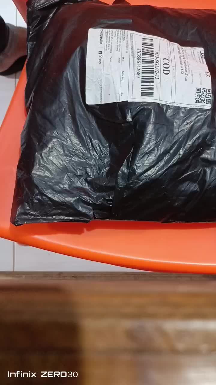 review image 0