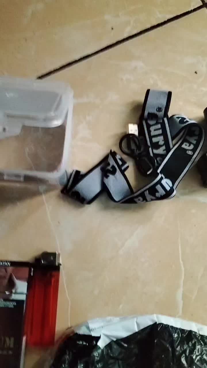 review image 0
