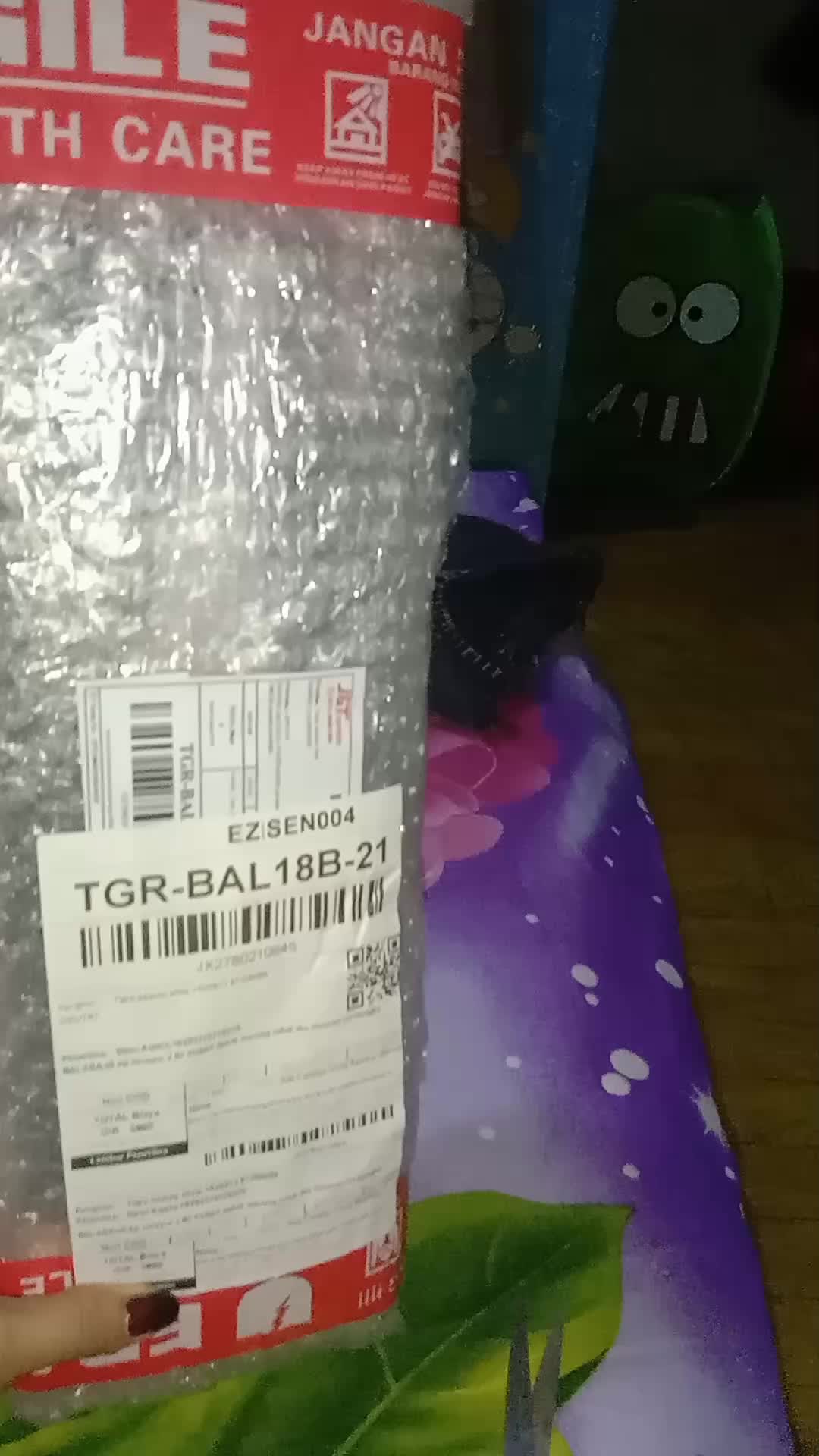 review image 0