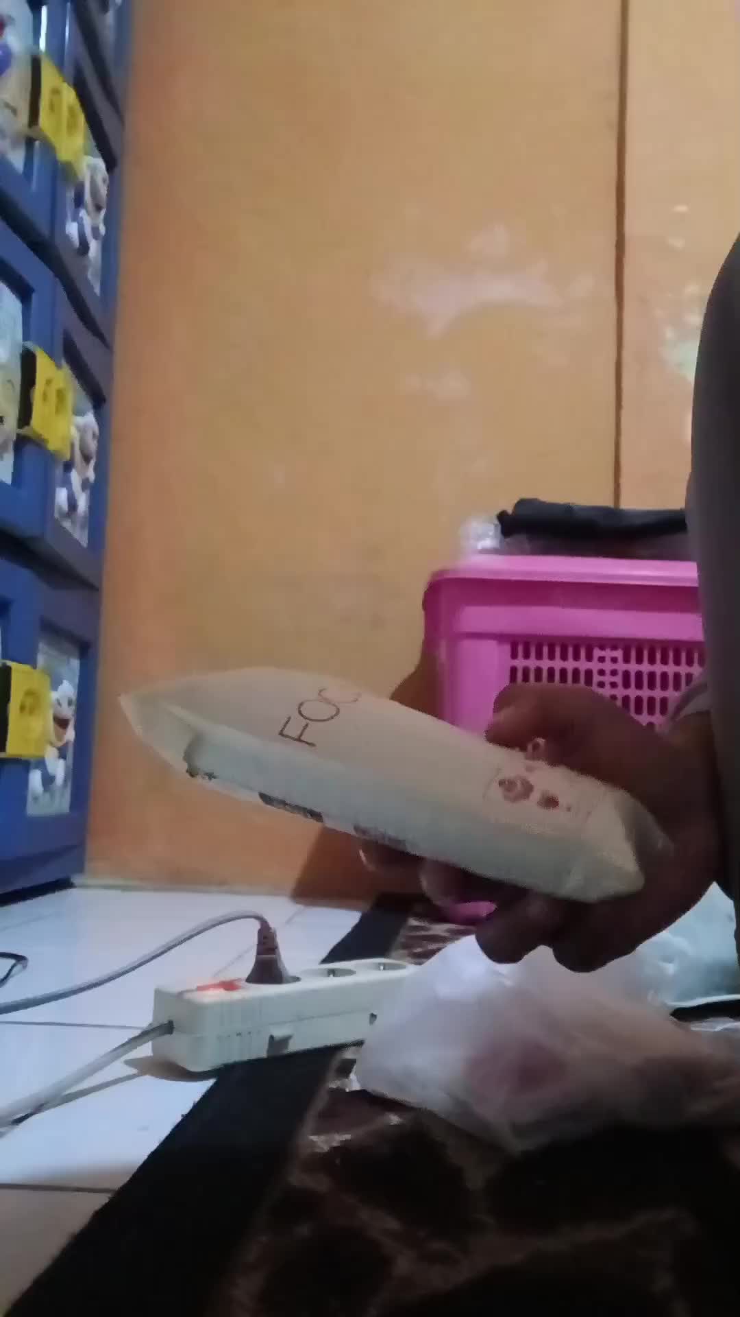 review image 0