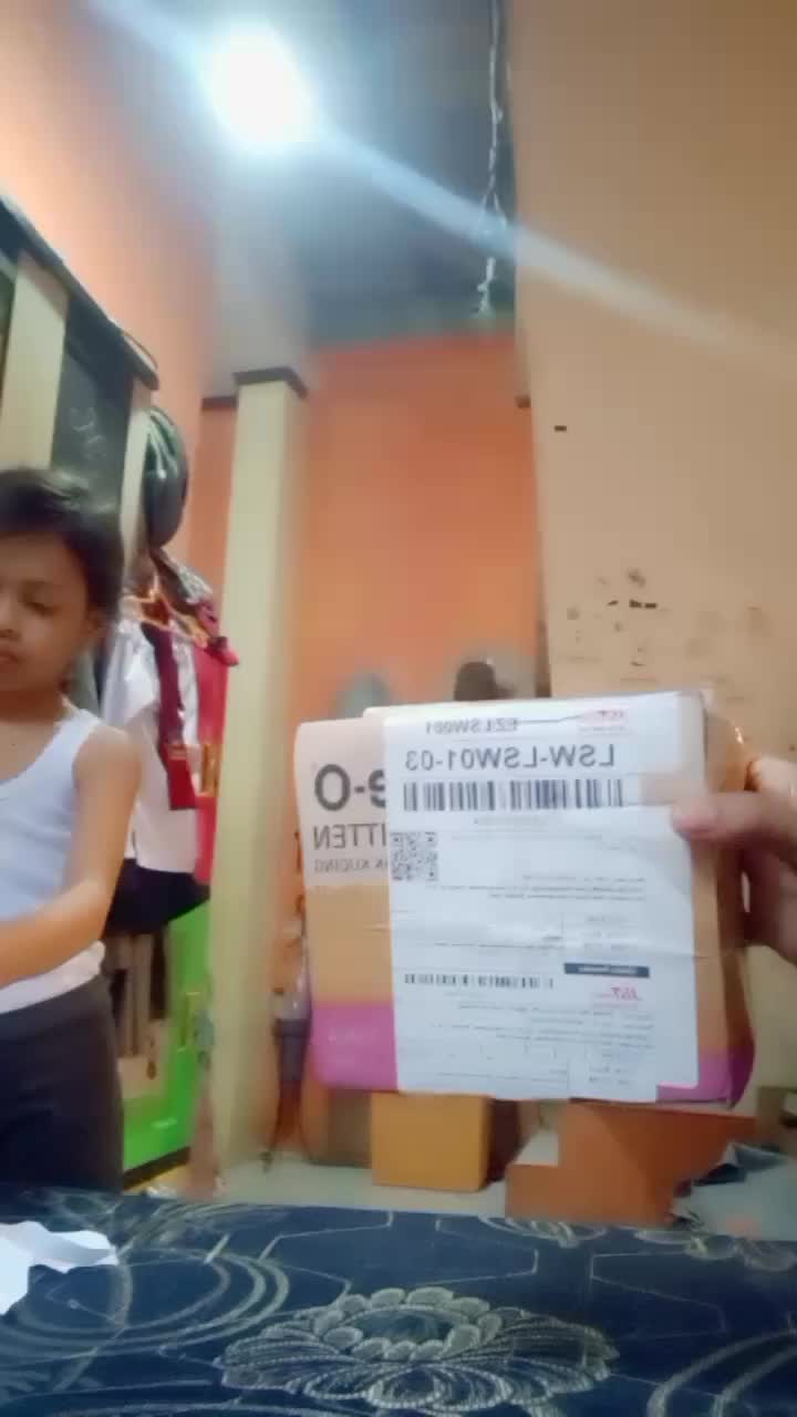 review image 0