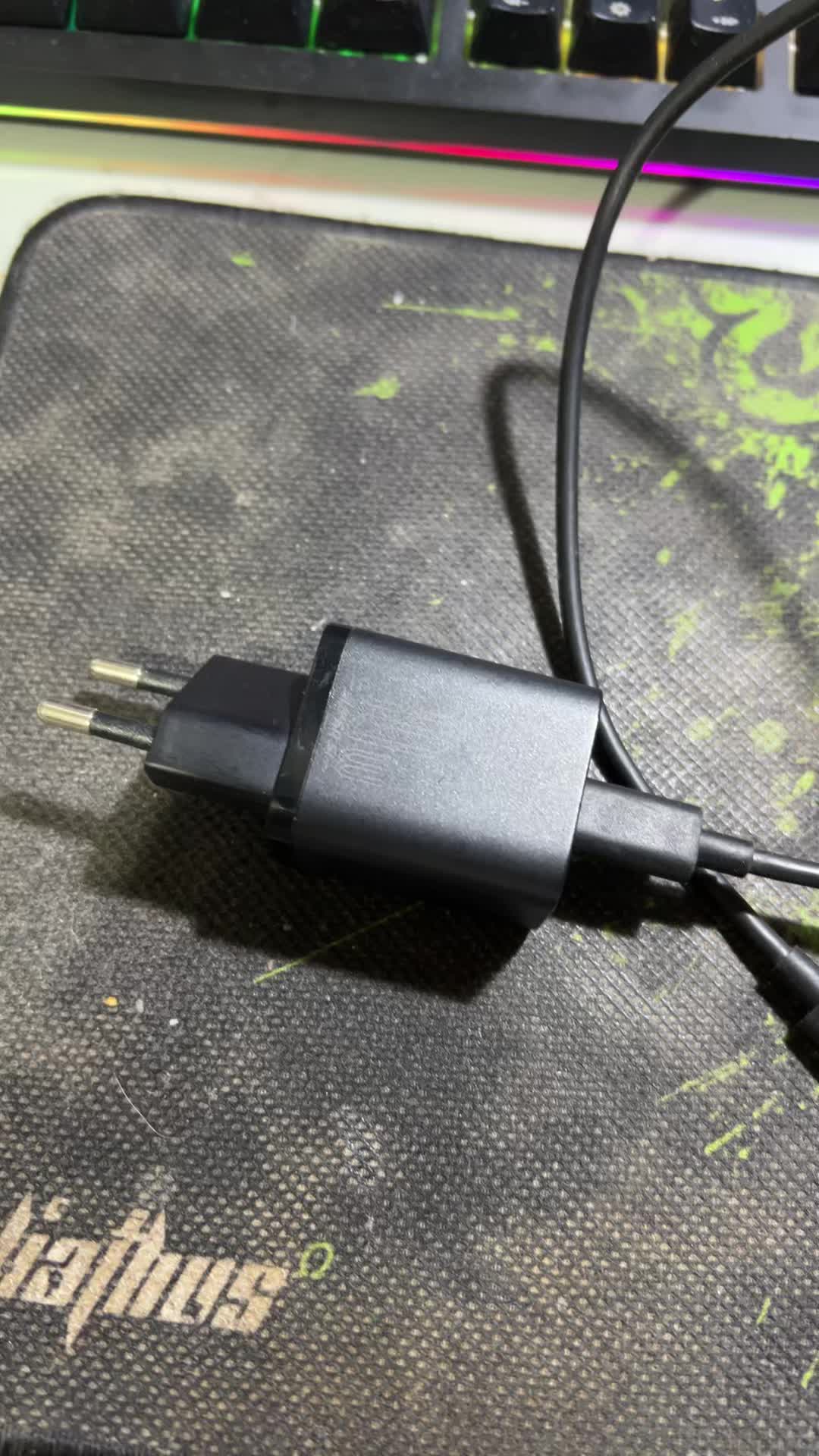 review image 0