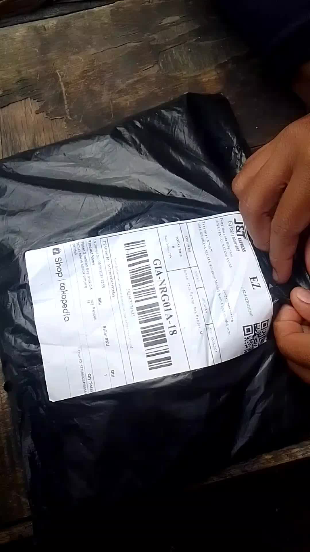 review image 0
