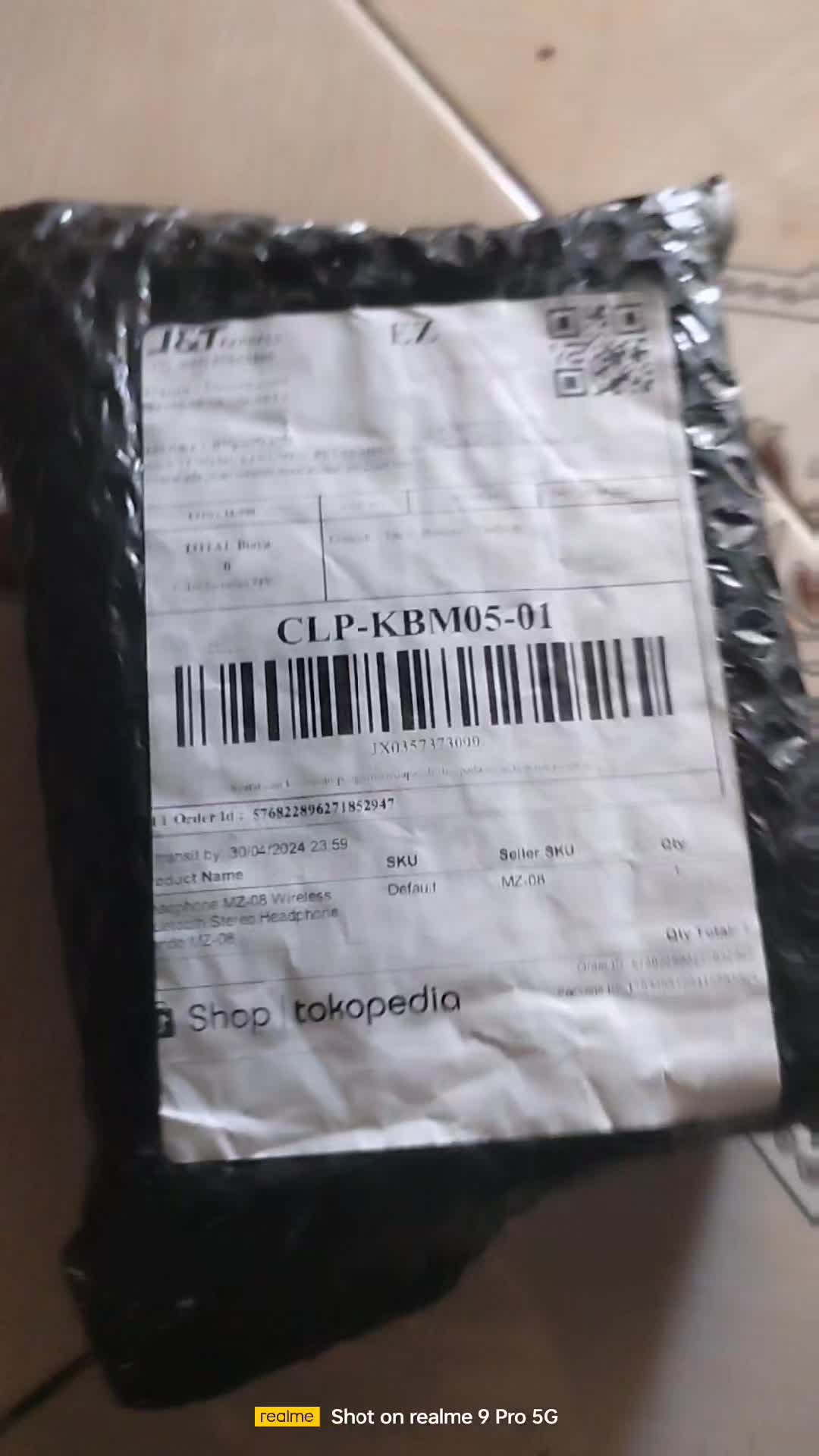 review image 0