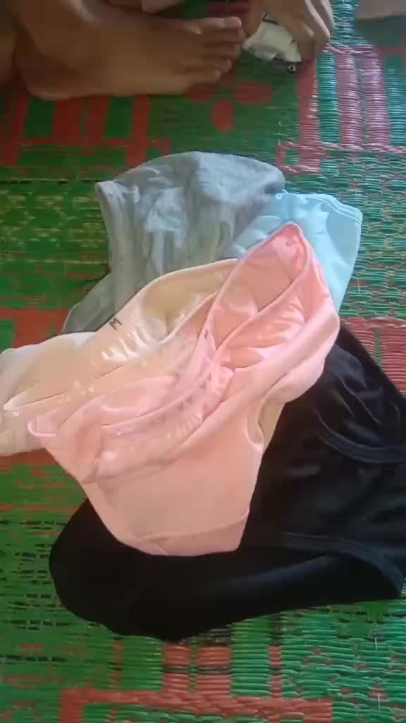 review image 0
