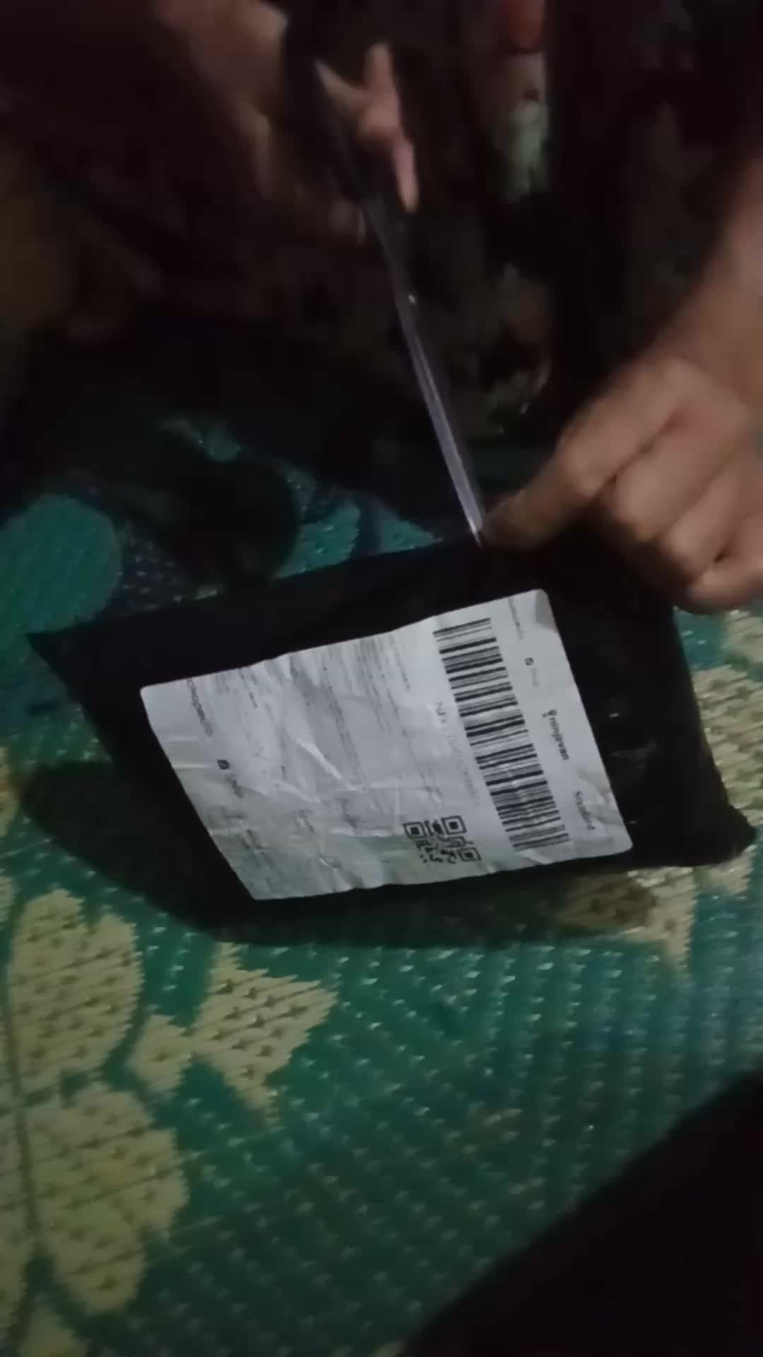 review image 0