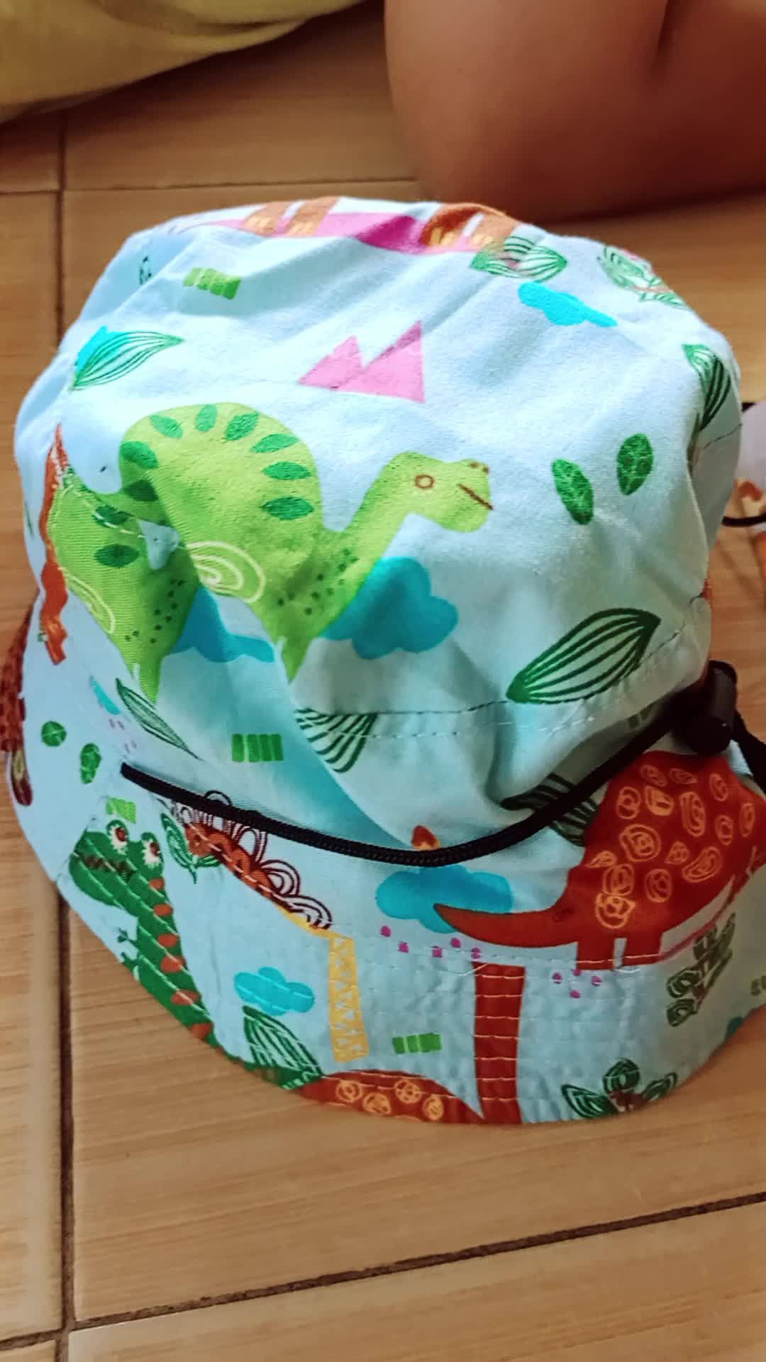 review image 0