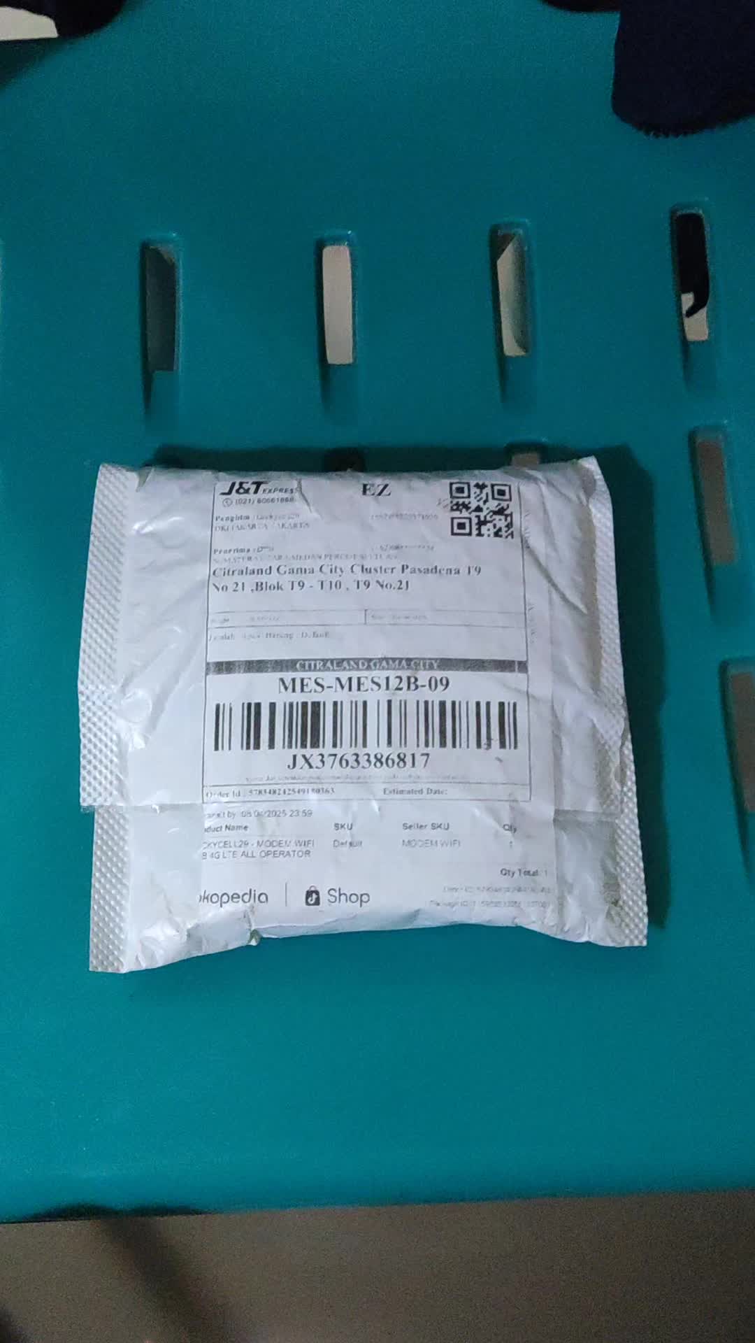 review image 0