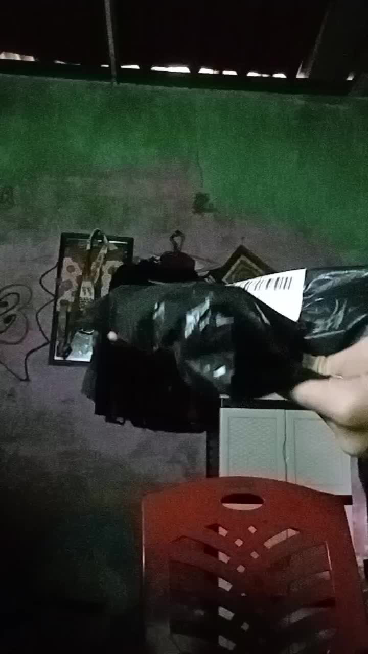 review image 0