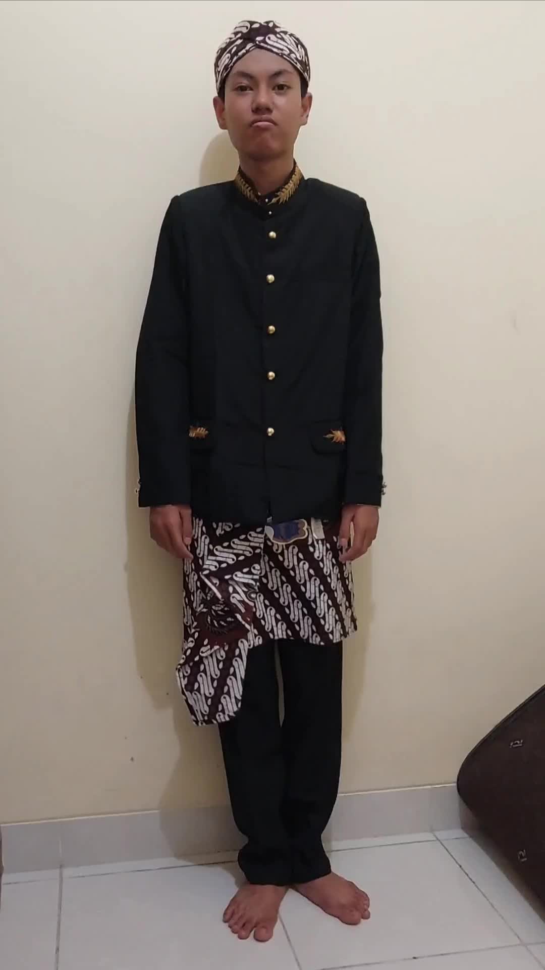 review image 0