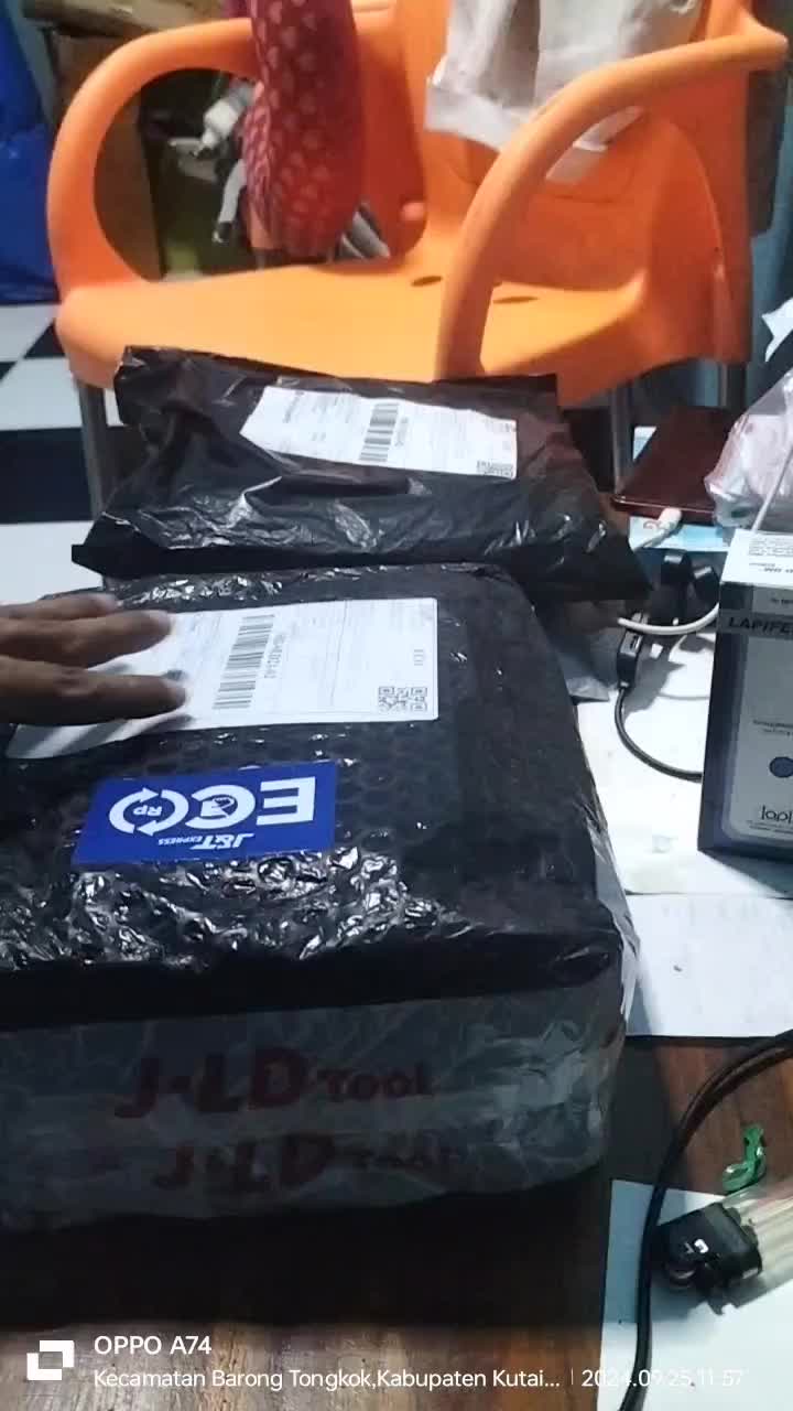 review image 0
