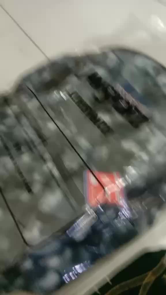 review image 0