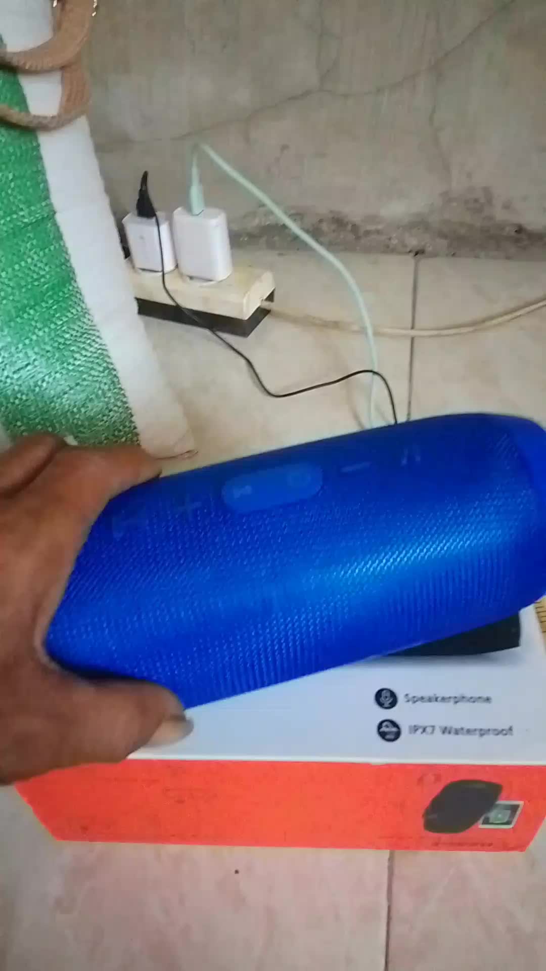 review image 0