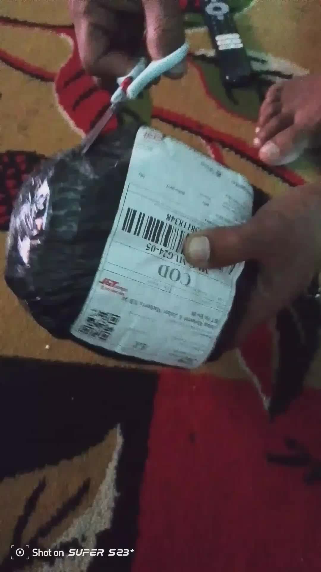 review image 0