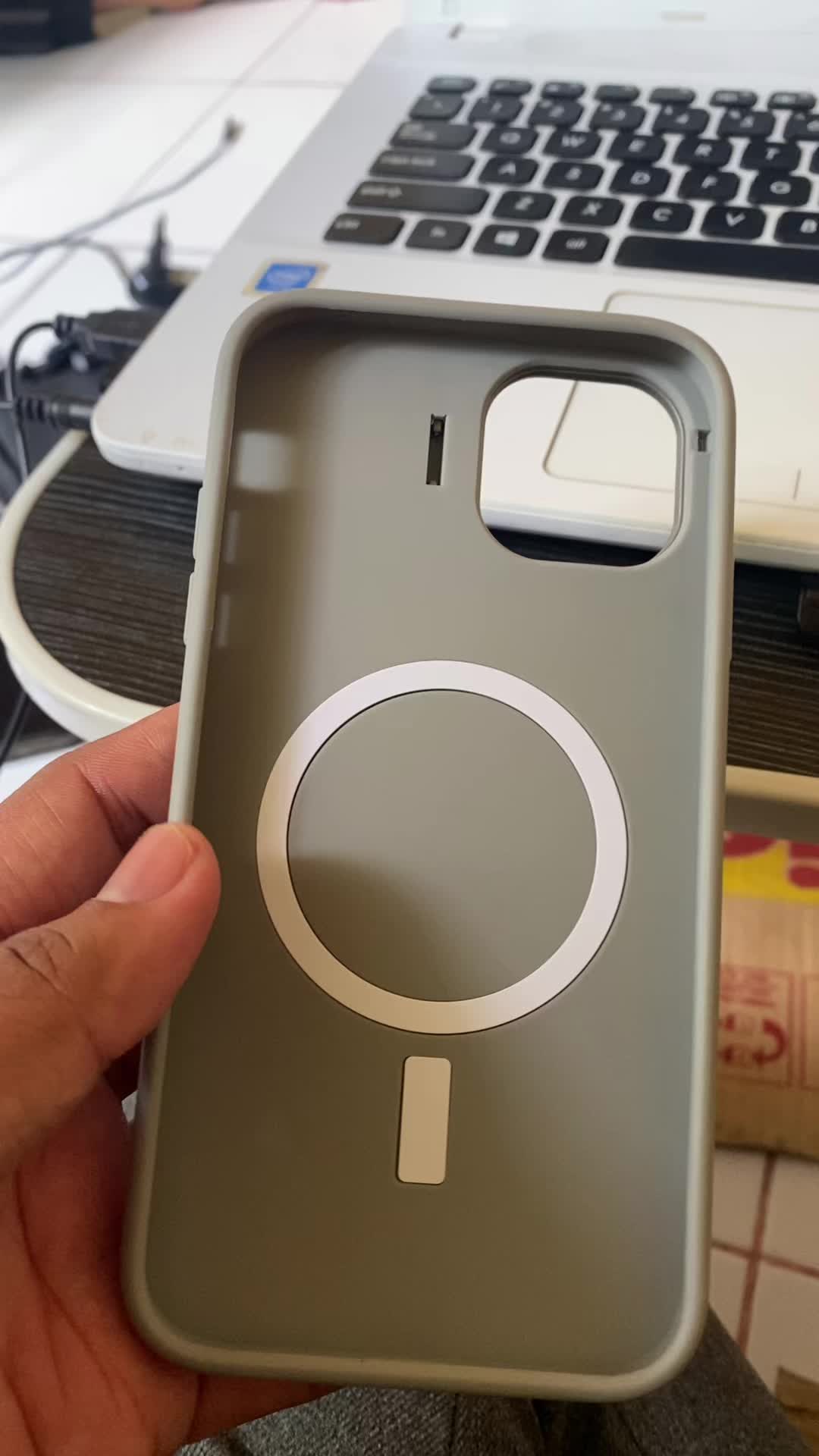 review image 0