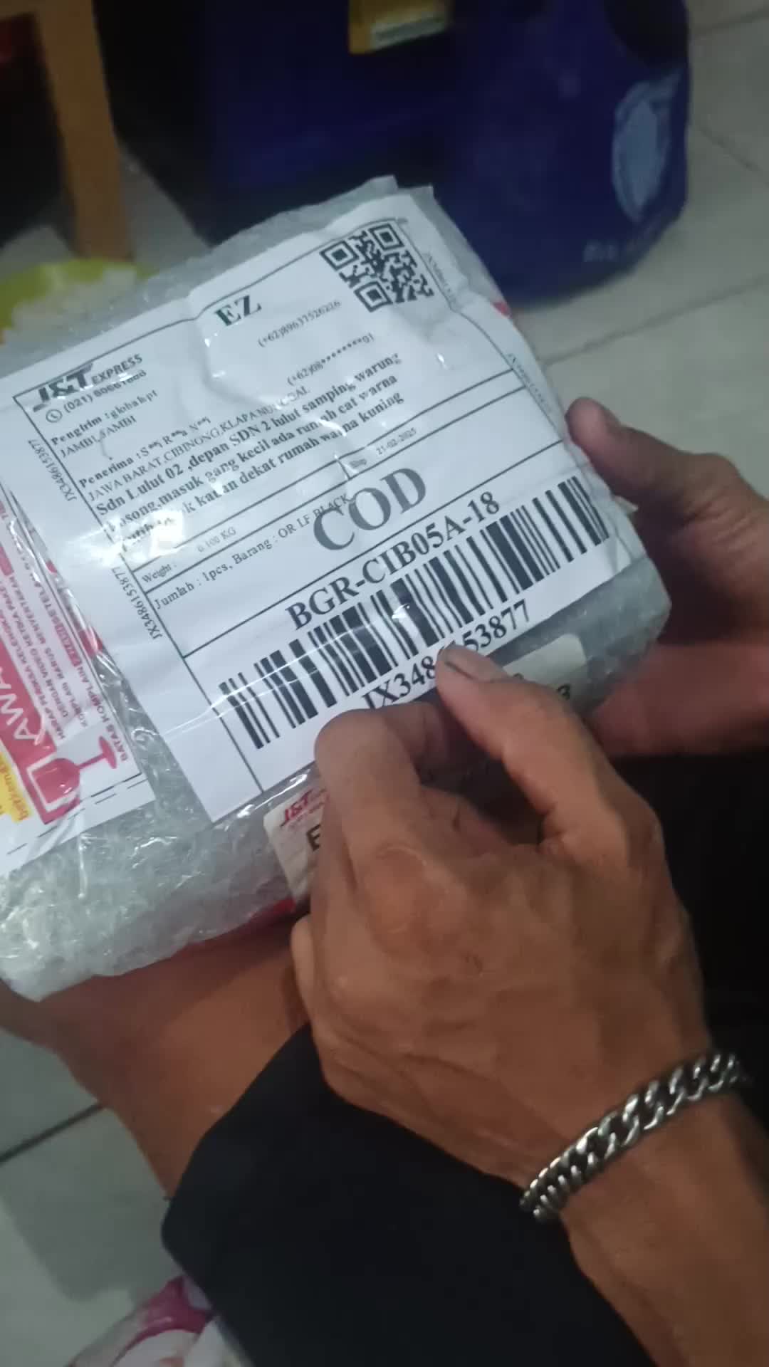 review image 0