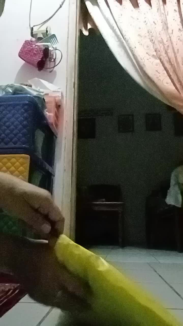 review image 0