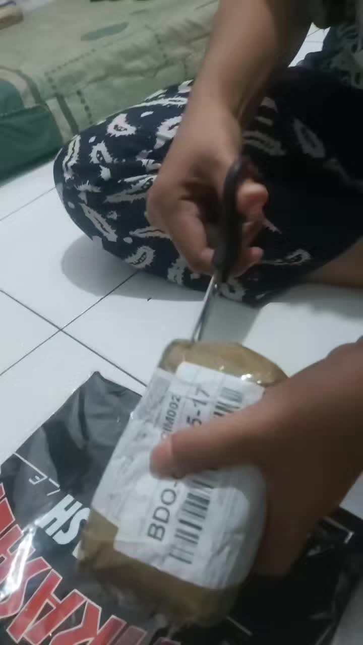review image 0