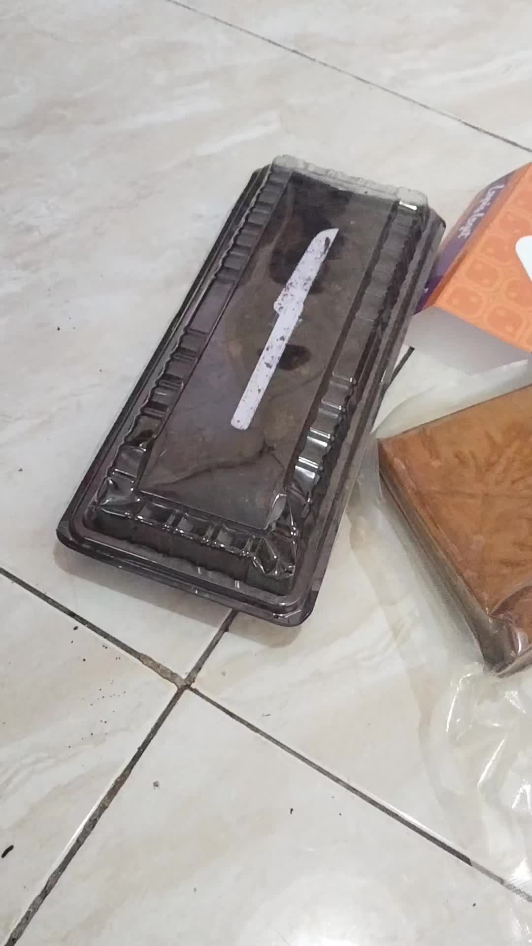 review image 0