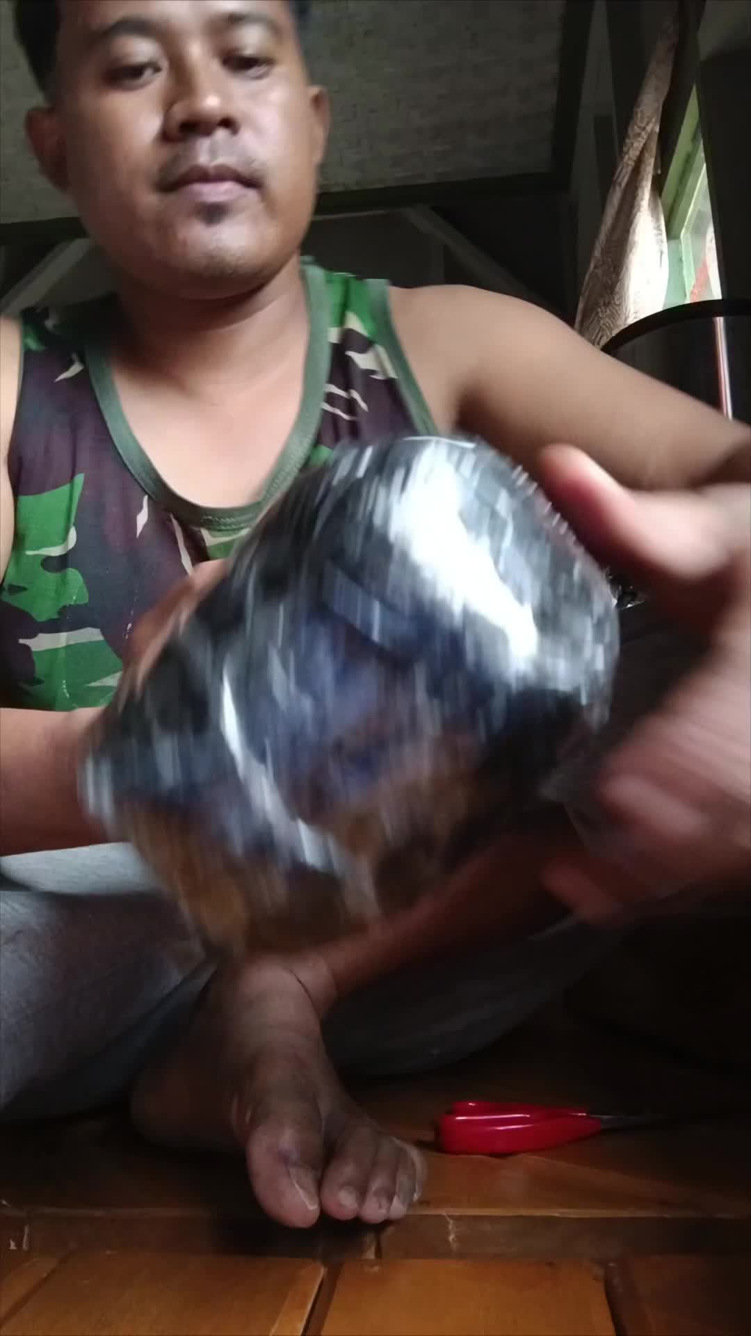 review image 0