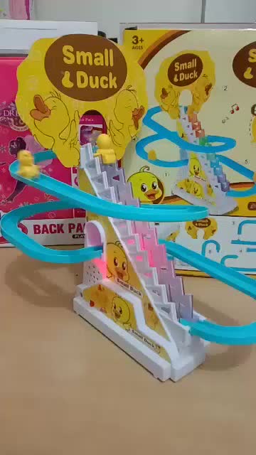 Mainan Anak Tangga Small Duck Bebek Kuning / Seluncur Tangga Bebek Lampu / BEBEK TANGGA BERJALAN TOYS