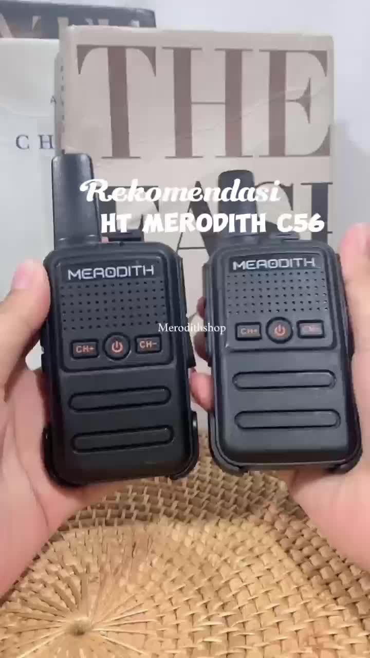 (COD) ht 2pcs C56 MERODITH Walkie Talkie ht murah jarak jauh loreng Handy talkie ht wlan 2 unit UHF walky talky