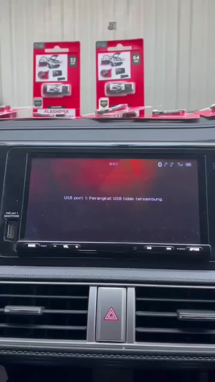FLASHDISK HIBURAN MOBIL RATUSAN VIDEO DAN RIBUAN LAGU KUALITAS JERNIH Otg Storage MUSIK MOBIL HIBURAN MOBIL AUDIO MOBIL