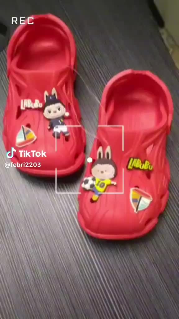 Sendal Baim Croc Anak Laki-Laki Karakter Labubu Karet EVA HILOS Banyak Warna
