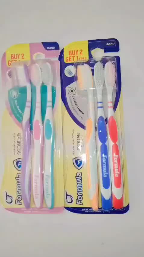 SIKAT GIGI FORMULA SOFT isi 4 pcs Extreme Clean bulu lembut Isi 3 & 4 (Pack) Sikat Gigi Formula Extreme Clean / Sikat Gigi Sensitive active care - Isi 4 - Isi 4