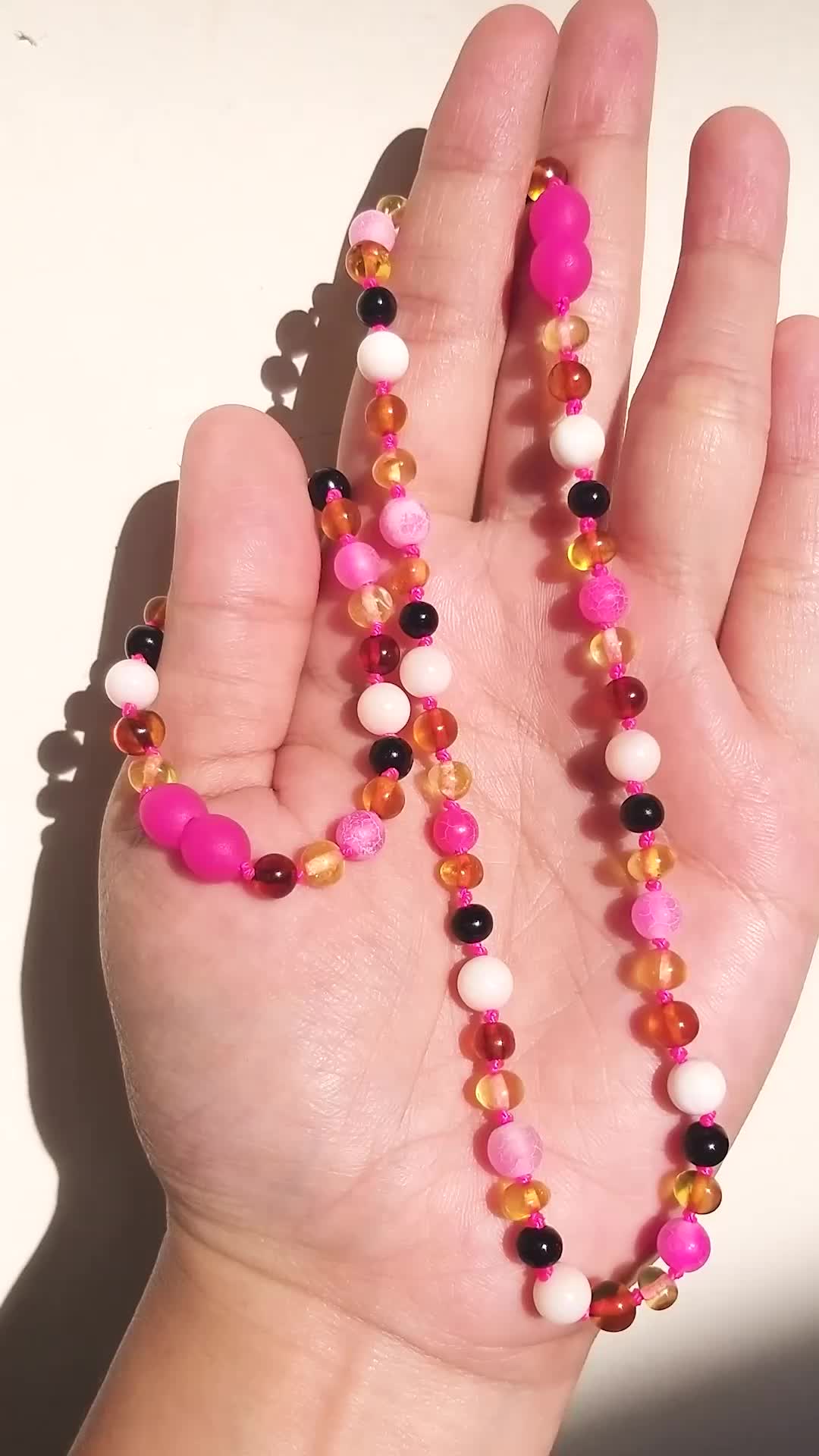 Amber Buddy | LE461 Kalung dan Gelang Bayi Amber kombinasi Pink Frost Agate, Tridacna Shell, Pearl. 32cm & 14cm