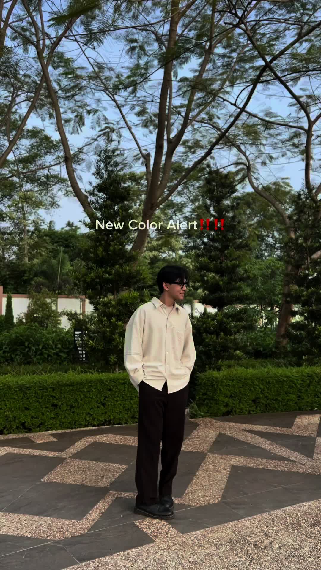 RoomFazza Kemeja Oversized Pria Lengan Panjang Kemeja Kasual Kemeja Polos Kemeja Pria Kemeja Army