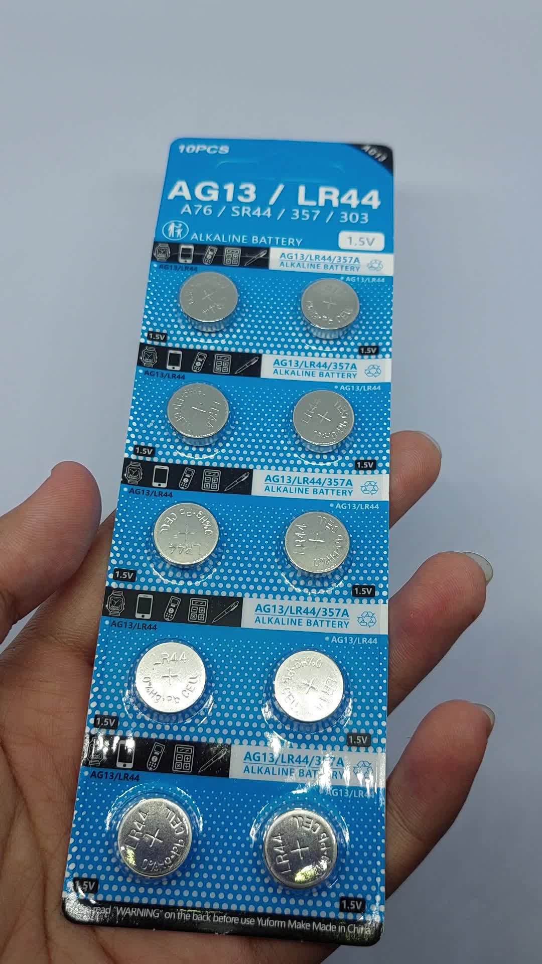 Baterai / Batre Kancing LR44 DC 1.5V
