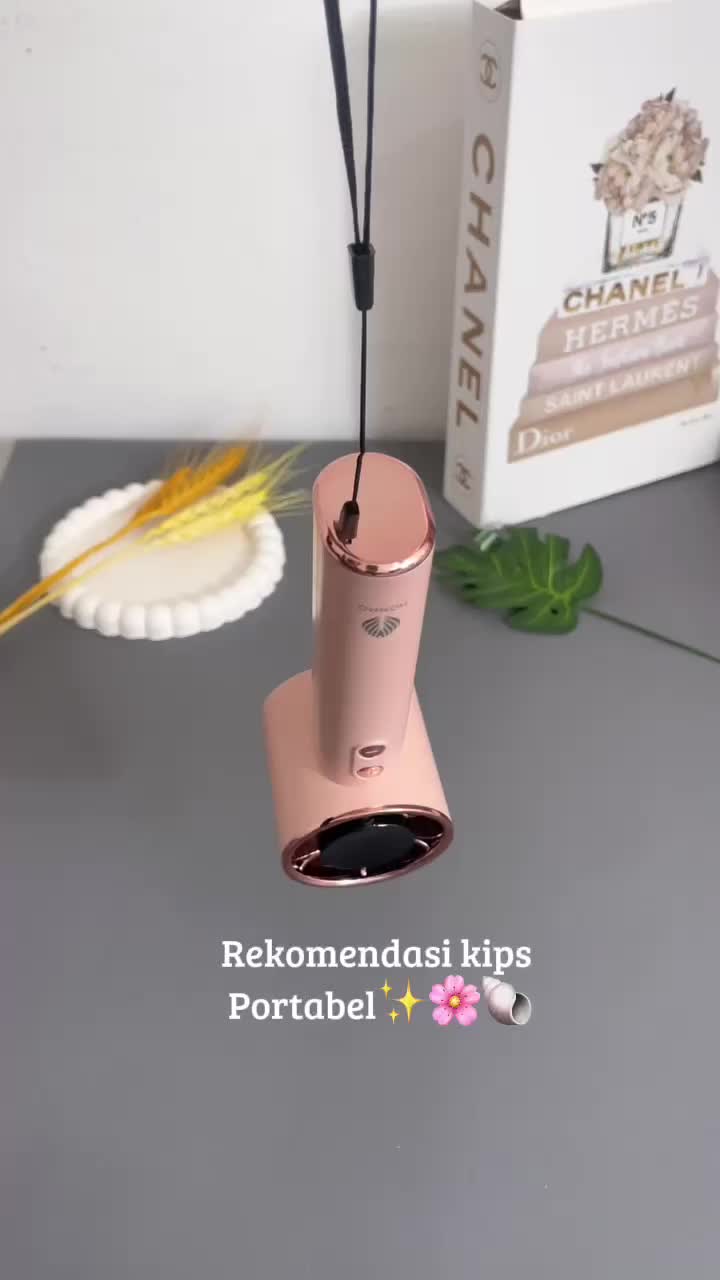 HOMMO Kipas Angin Portable Suara Rendah Banget ｜Kontrol 100 Kecepatan Presisi｜Kipas Mini Ungu Layar LED Terang Tampilkan Baterai｜Pegangan Ergonomis Nyaman｜Cooling Cepat Saat Antri, Nonton Konser, Traveling FB07