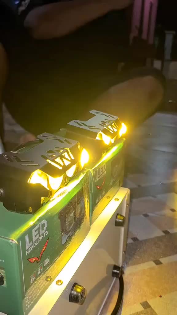 SUPER TERANG LAMPU SQL 3 MATA SEPASANG 12-24Volt