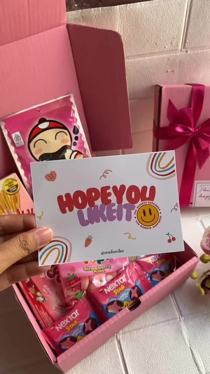 Hampers Snack Box Jajanan Kado Ulang Tahun Hadiah Wisuda Sempro Anniversary Pacar Gift Box Lebaran