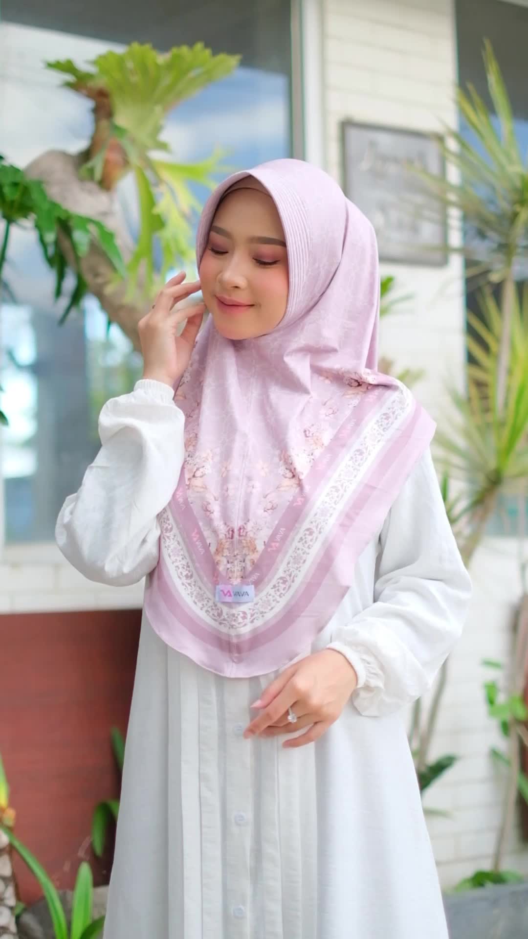 VAVA Hijab - Jilbab Instan Bergo Premium ARORA - Mahkota Muslim Kerudung Wanita Dewasa Panjang Khimar Syar'i Renda Cantik