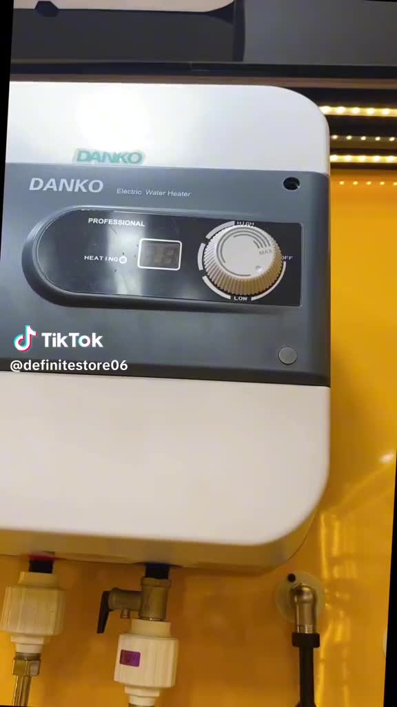 Water Heater Listrik Pemanas Air Danko 10 Liter 15 dan 30 Liter Low Watt Garansi 5 Tahun Paket Komplit Instalasi Kelengkapan Hand Set Tiang Hitam  Shower Kamar Mandi Stainless Putih