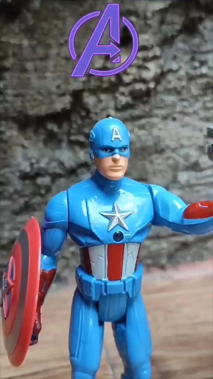 mainan robot avengers hulk action figure ironman robot spiderman mainan figure toys  thor tameng captain america figure kado figur kue ulang tahun mainan robot bisa di gerak kan mainan super hero figure toy