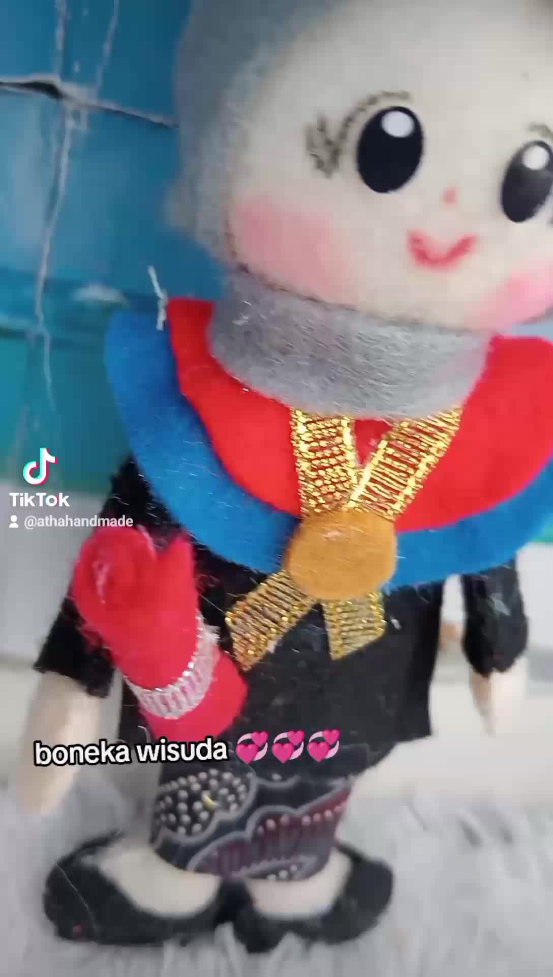 BONEKA WISUDA / WISUDA ukuran 20cm guru berhijab