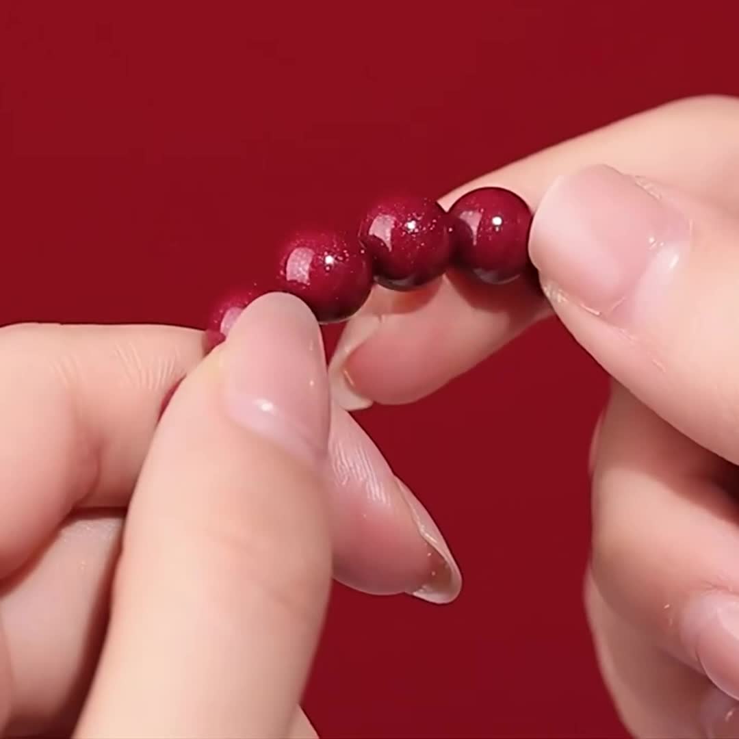 【Beli 1 Gratis 1】Gelang Batu Giok Merah Impor Korea 100% Alami Pembawa Rezeki Karier Naik Berkat Hadiah Terbaik
