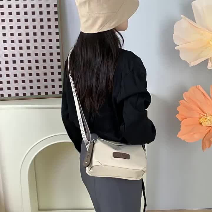 ￼Jielshi Tas Slempang C67 Bahan Parasut Permium Anti Air Slingbag
