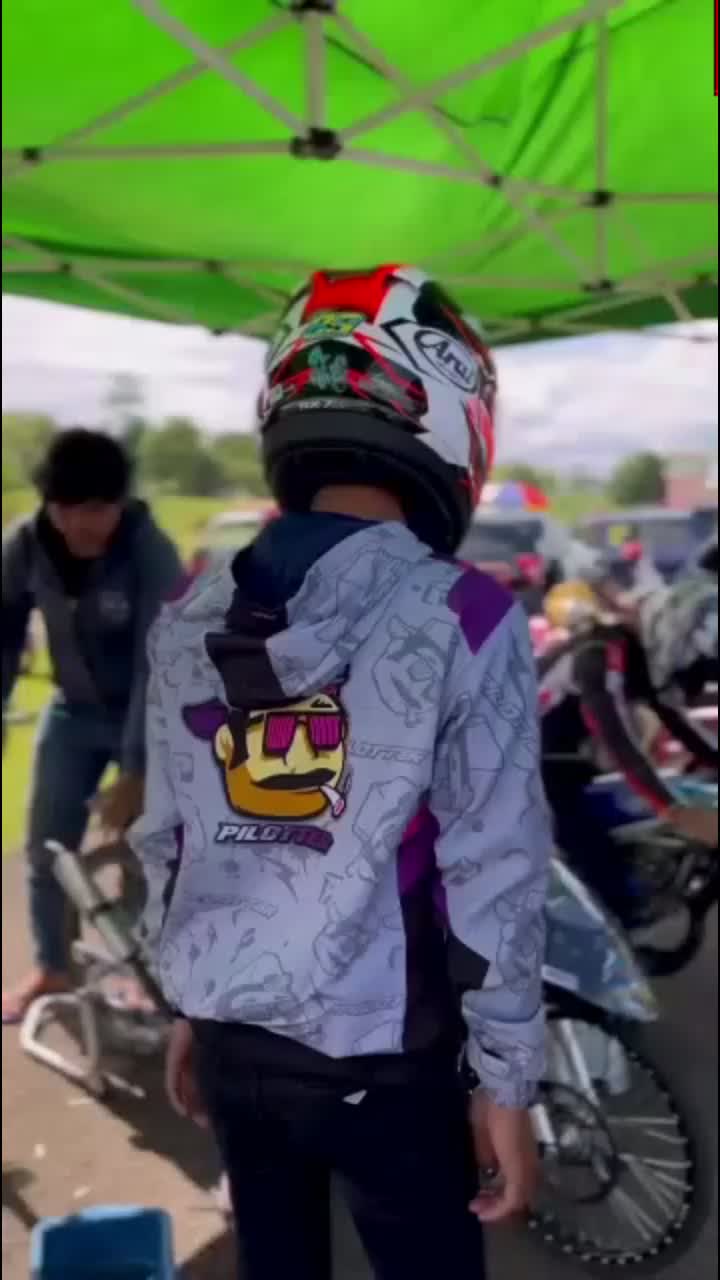 PILOTTER Racing Bahan Parasut Anti Air untuk Pria dan Wanita motif Sublim Printing
